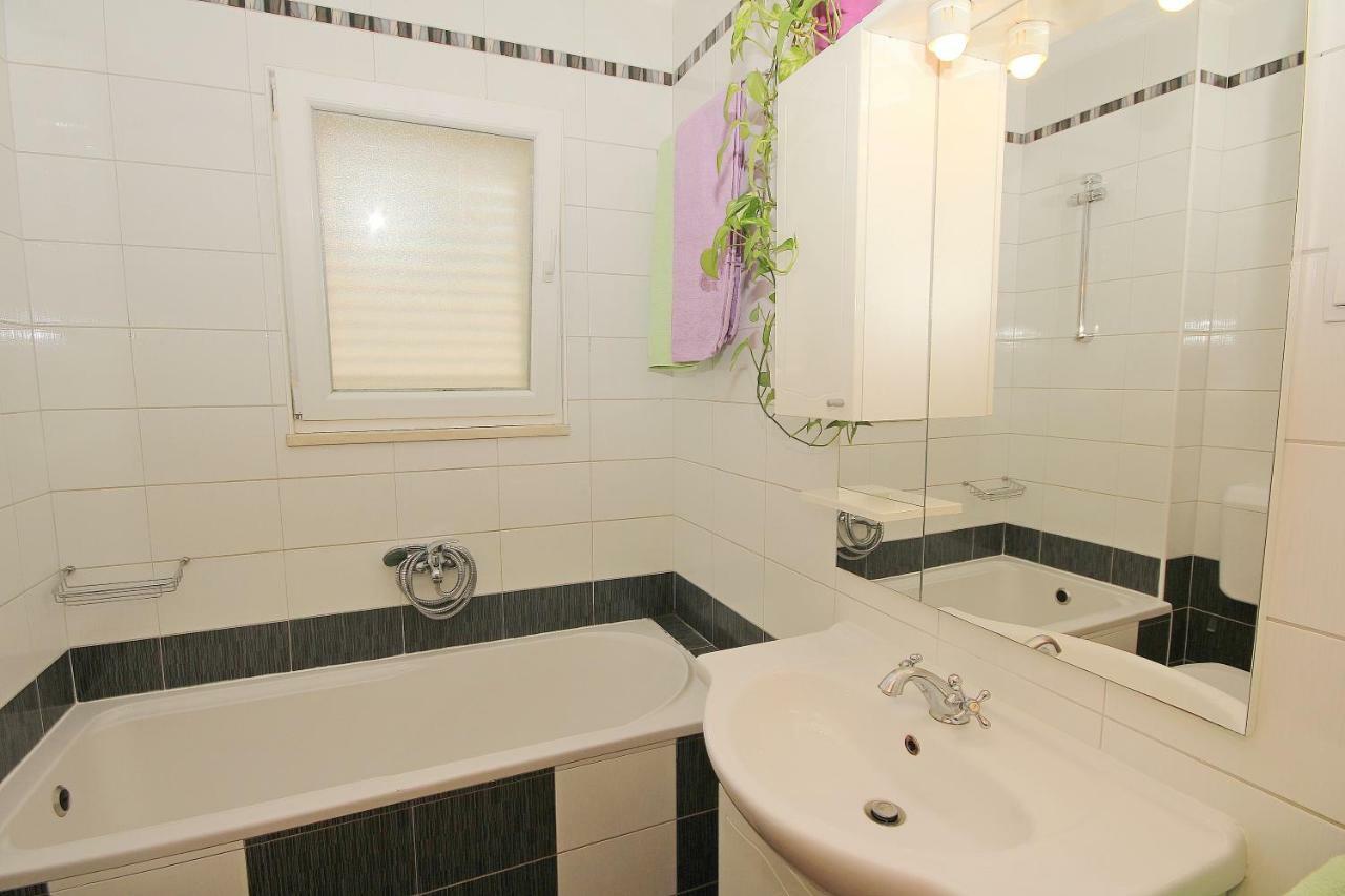 Apartment Ivana Makarska Buitenkant foto